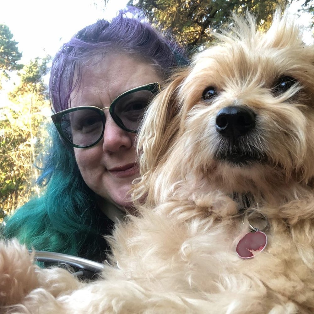 Meet your Posher, Aly